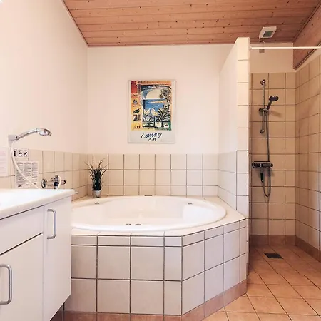 Holiday home Well-maintained In Faborg